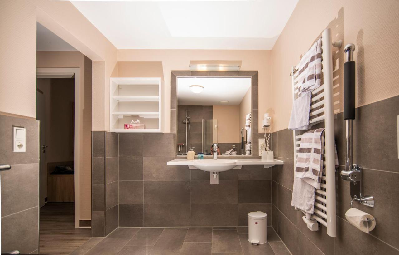 Hotel Garni Zur Alten Post レンブルッフ エクステリア 写真