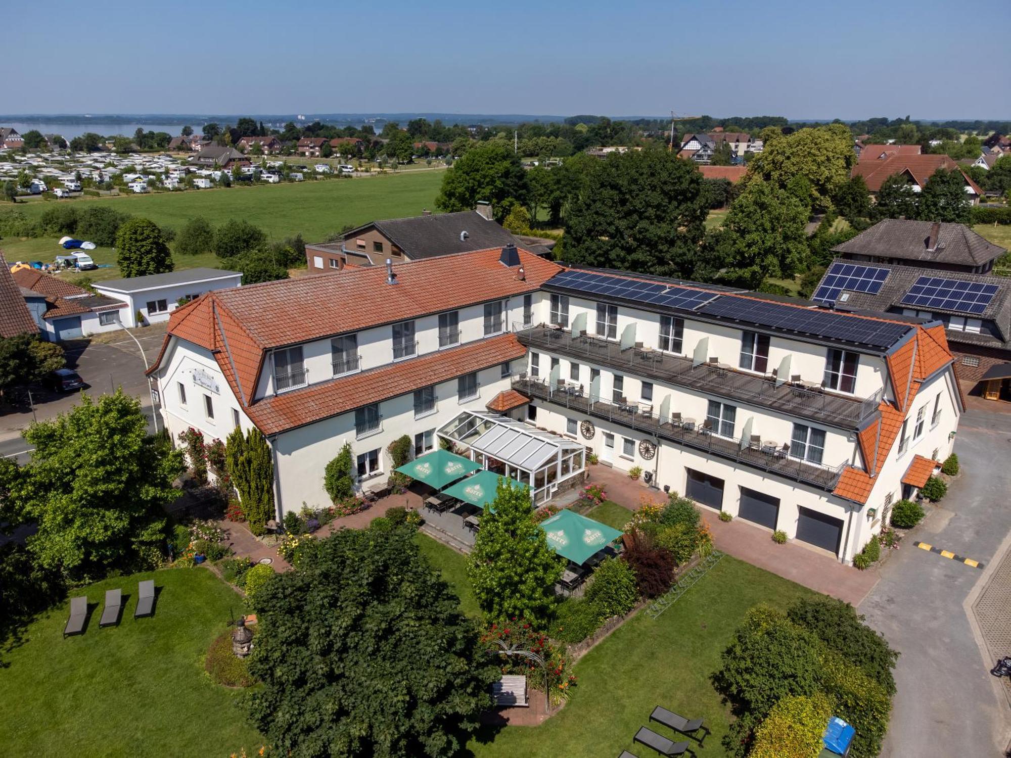 Hotel Garni Zur Alten Post レンブルッフ エクステリア 写真