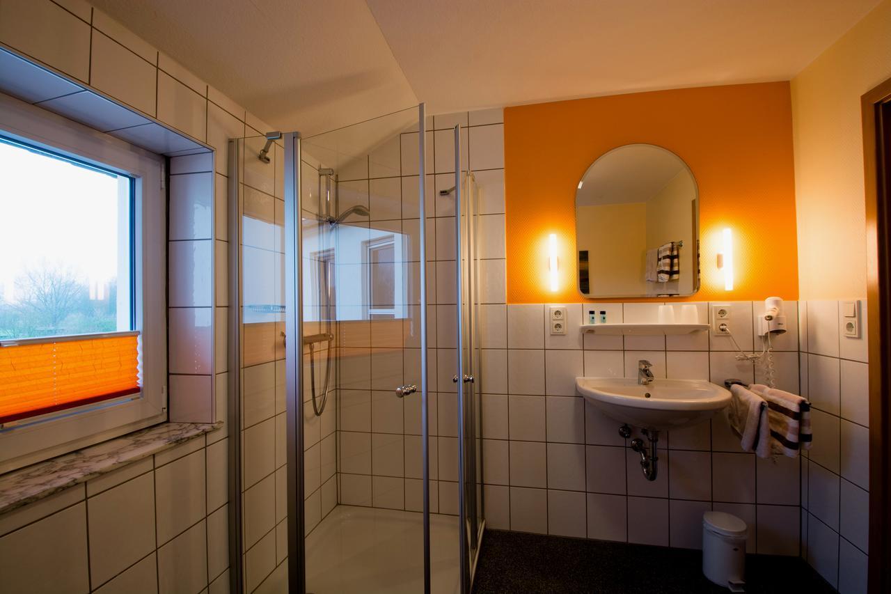 Hotel Garni Zur Alten Post レンブルッフ エクステリア 写真