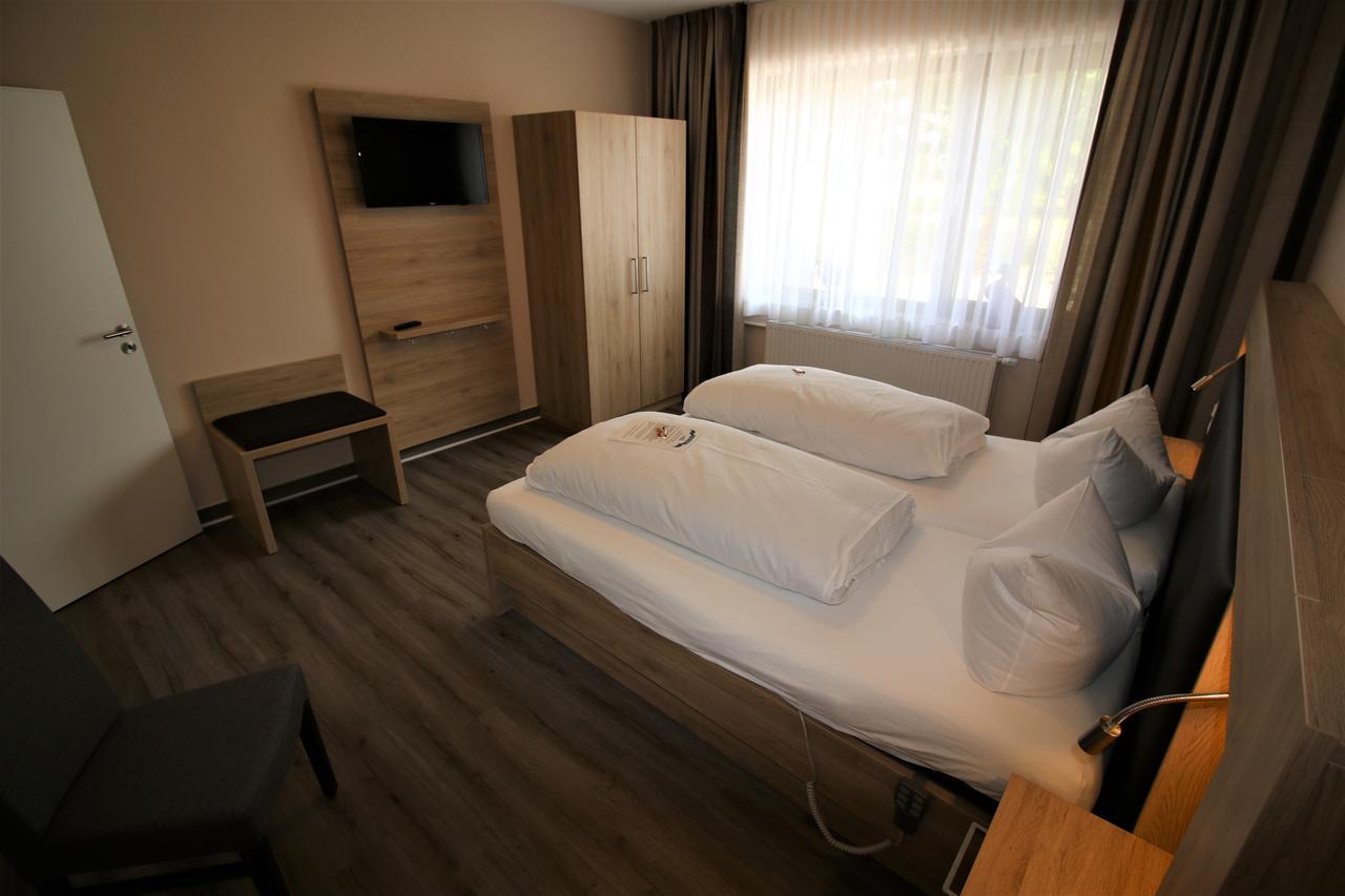 Hotel Garni Zur Alten Post レンブルッフ エクステリア 写真